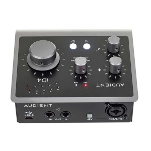 کارت صدا آدینت مدل iD4 MKII